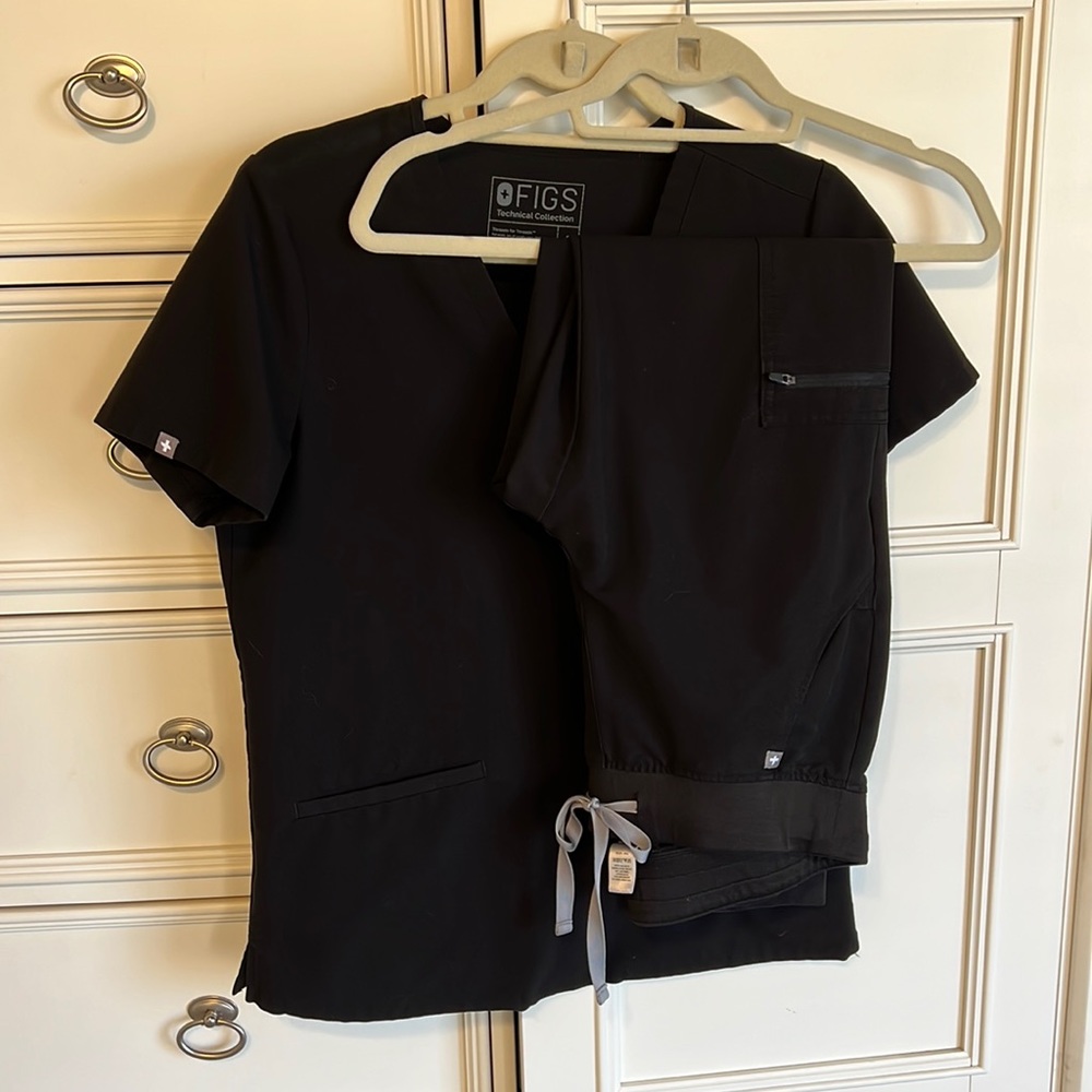 Figs scrub set— Black, size small